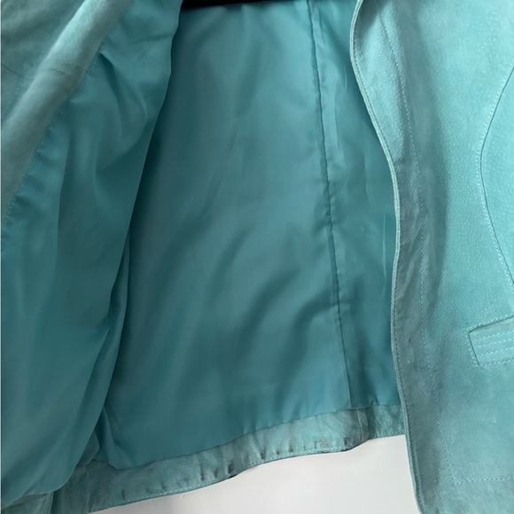 Genuine leather Women's Blazer in size small - Picture 4 of 7